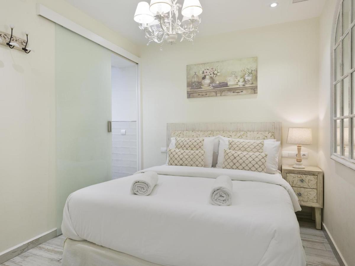Sitges Spaces Mediterranean Apartments 5 Bedrooms, 4 Bathrooms, 75M2 Terrace, Centre Sitges- Sleeps 11 Екстериор снимка